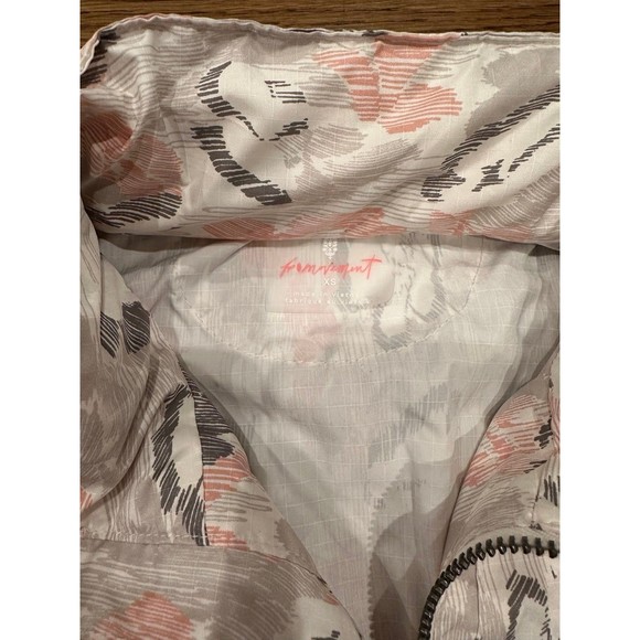 Free People Movement Off The Grid Printed Vest - Picture 3 of 6